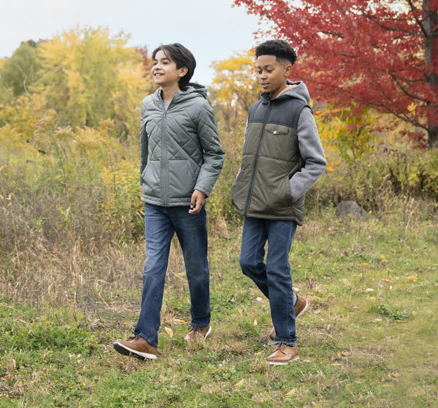 Click to shop Florsheim kids. Image features the Supacush Jr. 