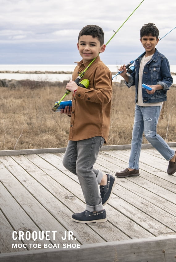 Boy's Casual Shoes category. Image features the Croquet Jr..  