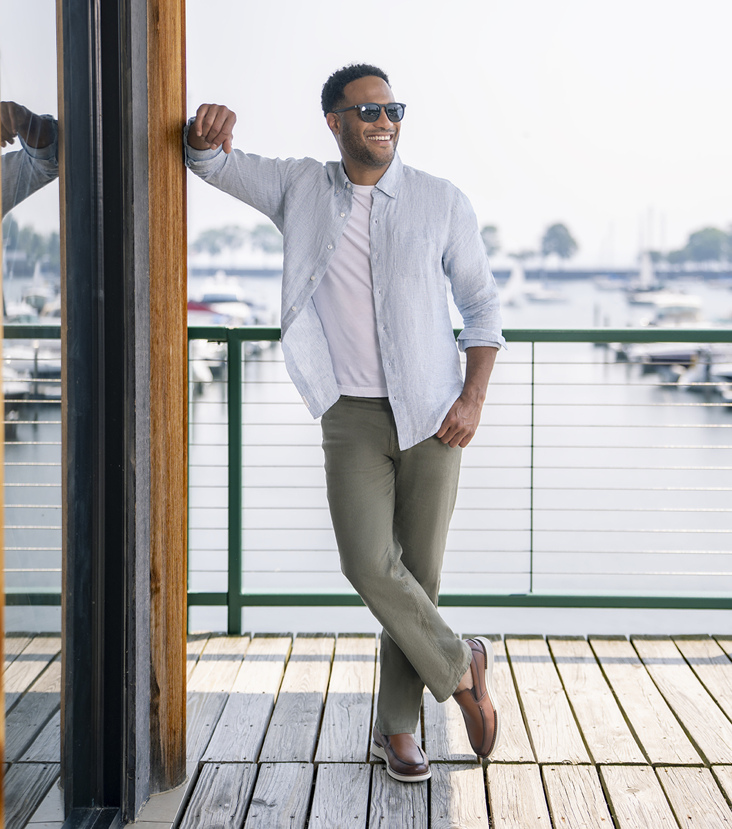 Launch in Cognac Multi Rotate View