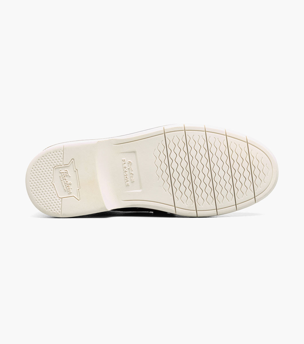 Norwalk Jr. in Cognac Multi Rotate View