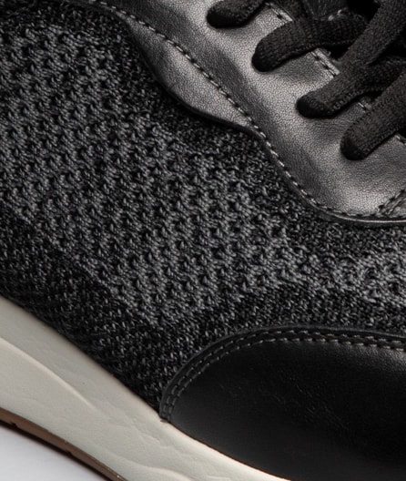 ENGINEERED KNIT UPPER