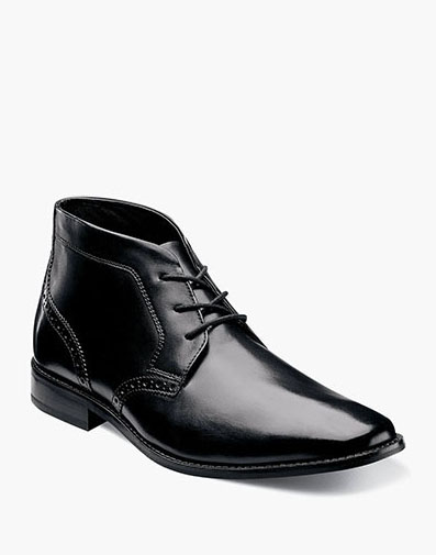 Montinaro Plain Toe Chukka Boot in Black for $127.90 dollars.