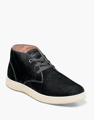 Edge Plain Toe Chukka Boot