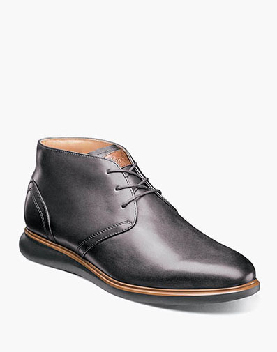 Fuel Plain Toe Chukka Boot