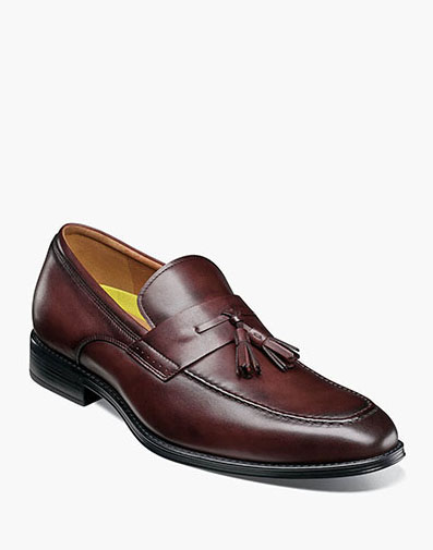 Amelio Moc Toe Tassel Slip On