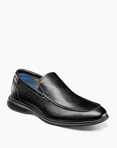 Hamptons Moc Toe Venetian Loafer in Black for $160.00 dollars.