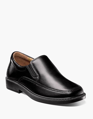 Bogan Jr. Boys Moc Toe Slip On Loafer in Black for $75.00 dollars.