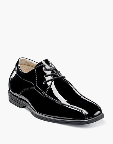 Reveal Jr. Boys Bike Toe Oxford  in Black Patent for $90.00 dollars.