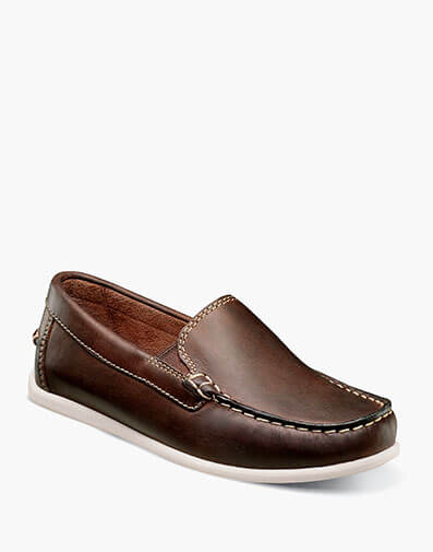The featured product is the Jasper Jr. Moc Toe Venetian Loafer in Brown Crazy Horse.