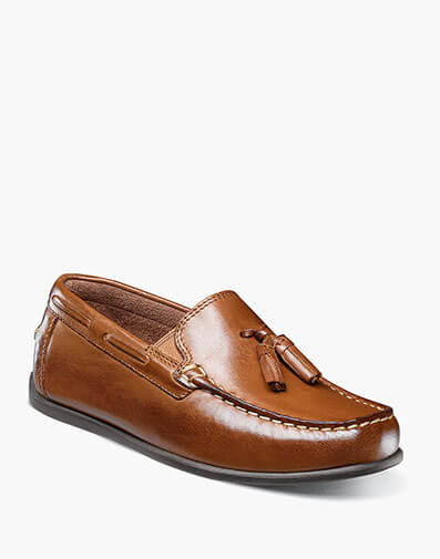 Jasper Jr. Boys Moc Toe Drop Tassel Loafer in Saddle Tan for $90.00 dollars.